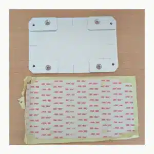 Plaque de fixation d’antenne eSurvey MC5 avec adhésif 3M VHB